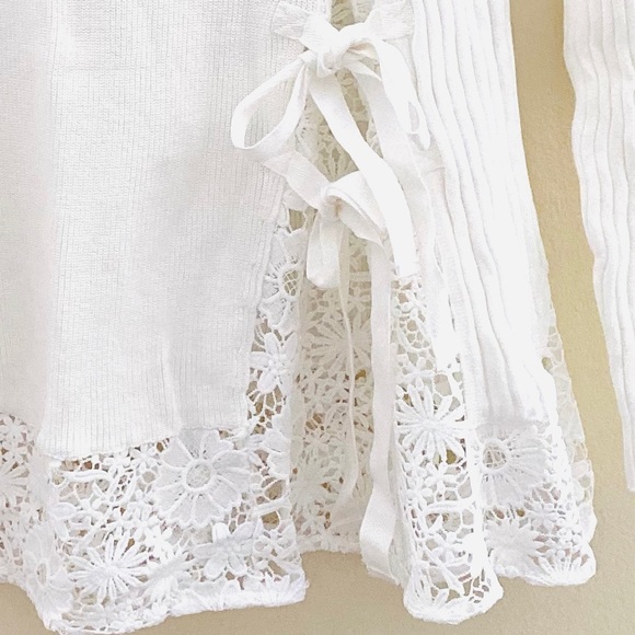 NWT: FRENCH CONNECTION UK | Knit Lace Jumper - Picture 3 of 5